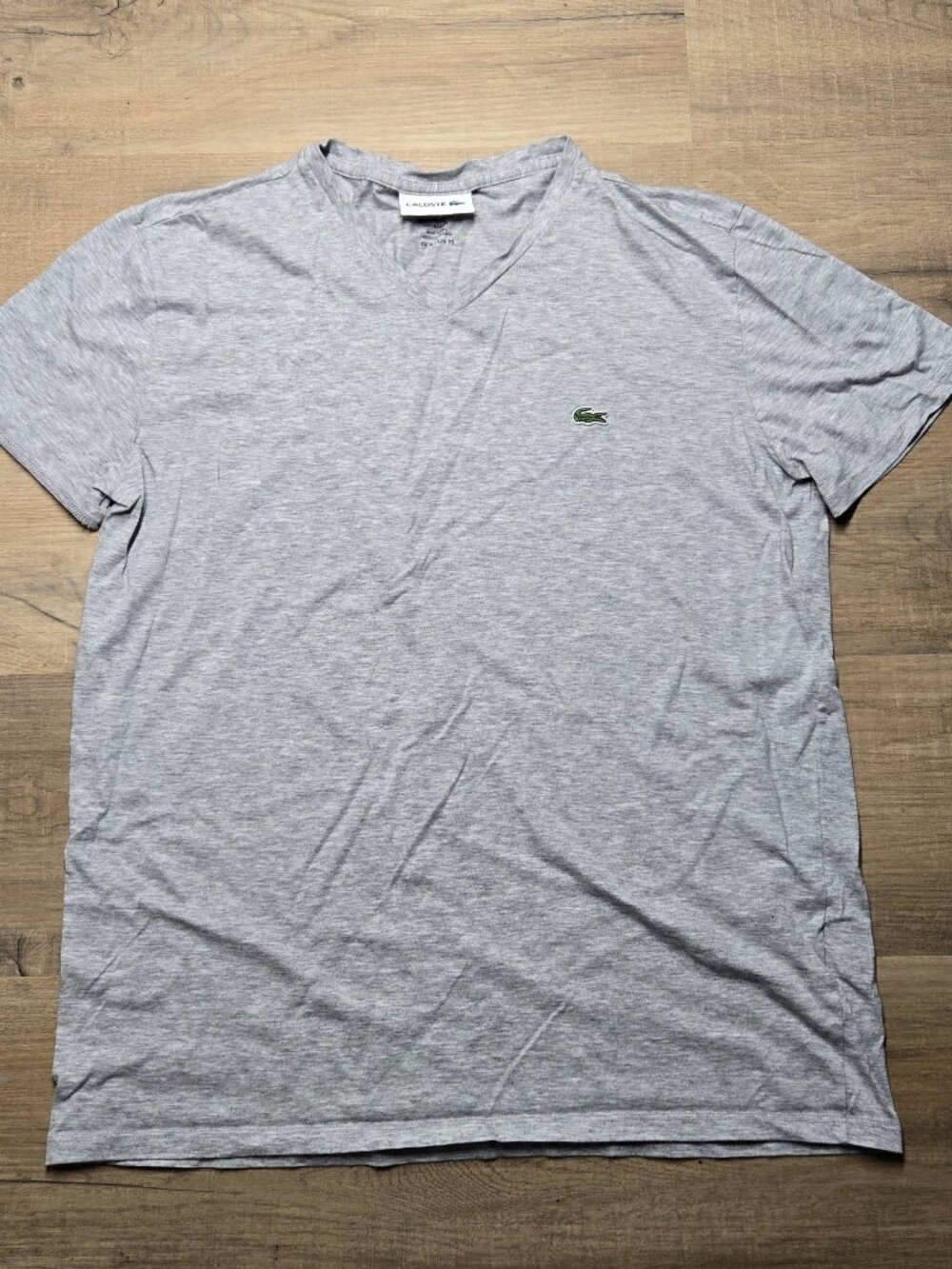 Lacoste gray t shirt